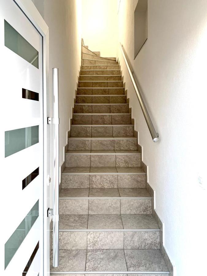 Apartmani Go Бугойно Экстерьер фото